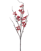 La rama artificial de bayas de 93 cm de color rojo tiene una rama marrón desnuda con múltiples retoños y racimos de bayas de color rojo brillante sobre un fondo blanco liso.