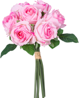 Un ramo de rosas artificiales de 7 rosas rosadas Real Touch (30 cm) con hojas verdes, atadas con cordel y fotografiadas sobre un fondo blanco.