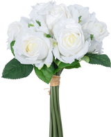 El Ramo de Rosas Artificiales 7 Rosas Real Touch Blanco 30 cm tiene un ramo de rosas artificiales blancas con hojas verdes, los tallos unidos por una banda de goma marrón, representados sobre un fondo blanco liso.