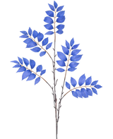 Ilustración en acuarela del Helecho Artificial Ramificado, una rama artificial de 83 cm con múltiples tallos finos y manojos de hojas azules, sobre un fondo blanco.