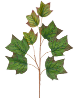 Una rama de hoja de roble artificial de 84 cm de color verde con varias hojas verdes grandes en forma de roble con manchas de color marrón rojizo sobre un fondo blanco liso.