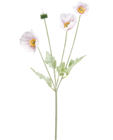 La Flor Artificial Amapola Real Touch violeta 60 cm tiene un solo tallo con tres flores de amapola de color violeta claro, un capullo cerrado, corazones amarillos, pétalos delicados y hojas de color verde claro sobre un fondo blanco.