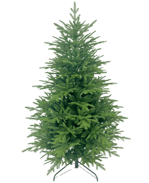 El árbol de Navidad artificial "Åsmund" PE/PVC es un árbol de Navidad artificial de color verde con ramas densas, que se alza sobre un soporte de metal sobre un fondo blanco liso.