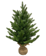 El Árbol de Navidad Artificial Mini "Munchi" 60 cm (100% PE) es un pequeño pino verde con densas ramas. Su base está envuelta en arpillera y atada con cordel y se alza sobre un fondo blanco liso.