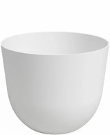 La Maceta Havanna Ø30cm x H25cm es una maceta redonda, blanca y lisa con una superficie lisa y un diseño minimalista, que se muestra vacía sobre un fondo blanco.