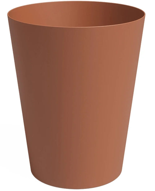 El Planter Porto Ø40cm x H50cm es un contenedor de basura cilíndrico de color marrón con lados lisos y una parte superior ligeramente acampanada.
