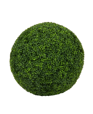 Una planta artificial boj, densa, verde y esférica, estilo romano, UV D65 cm, con hojas pequeñas, en la foto aislada sobre un fondo blanco liso.