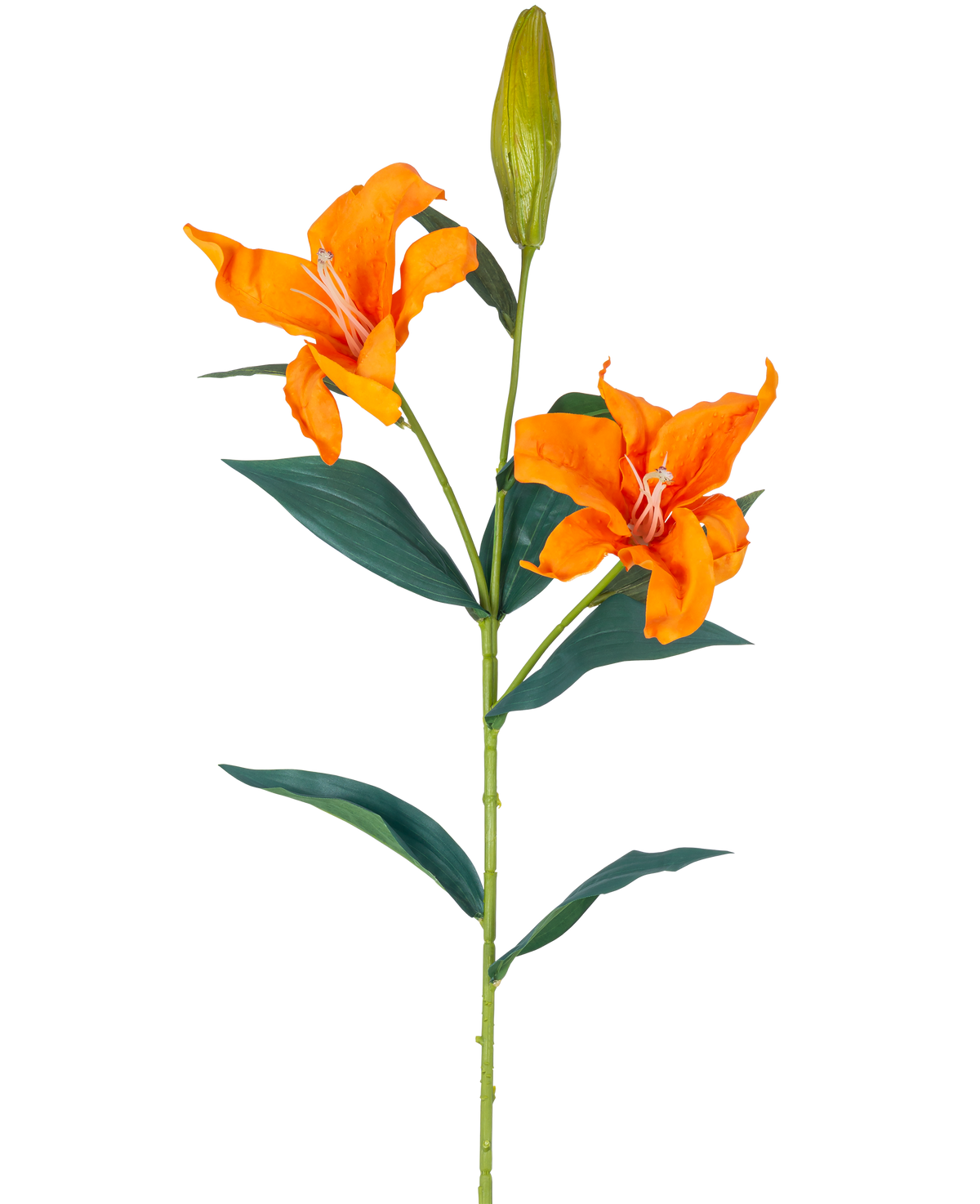 La flor artificial Lirio Real Touch naranja 95 cm tiene un solo tallo con dos lirios naranjas abiertos, un capullo cerrado en la parte superior y hojas verdes largas y estrechas, todo ello sobre un fondo blanco.