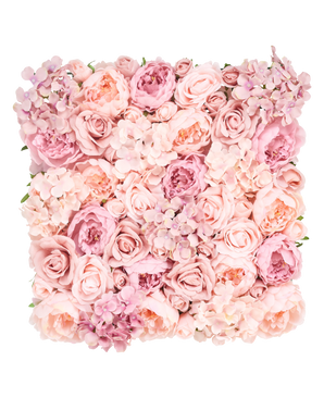 De Kunsthaag Bloemen 50x50 cm heeft een vierkant display van roze en blush rozen, pioenrozen en hortensia's dicht op elkaar voor een zachte, elegante uitstraling tegen een witte achtergrond.