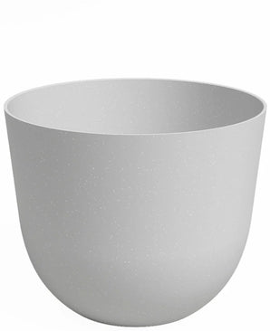 El Planter Havanna Ø40cm x H33cm es un macetero redondo de plástico de color gris claro con una superficie lisa y sin adornos visibles ni orificios de drenaje.