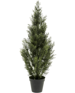 De Kunstplant Conifeer UV 90cm is een kleine kunstden met dicht groen gebladerte in een zwarte plastic pot, rechtopstaand tegen een effen witte achtergrond.
