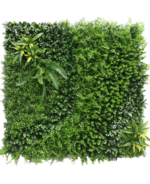 De Kunsthaag Crush 100x100 cm UV is een vierkant paneel dat dicht bedekt is met verschillende kunstgroene planten en bladeren, met geel getipt gebladerte in twee hoeken voor een weelderige verticale tuinlook.