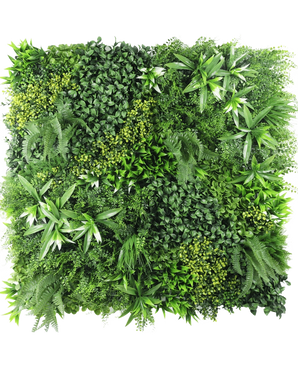 El Seto Artificial Frescura 100x100 cm UV es un panel cuadrado densamente cubierto de varias hojas verdes, con diferentes formas y texturas para crear un jardín vertical exuberante y vibrante sobre un fondo blanco.