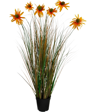 La maceta de césped artificial con crisantemo y cebolla de 90 cm retardante de fuego tiene hojas altas, verdes y marrones, parecidas a la hierba, con siete flores de margaritas artificiales de color naranja en una maceta negra, sobre un fondo blanco.